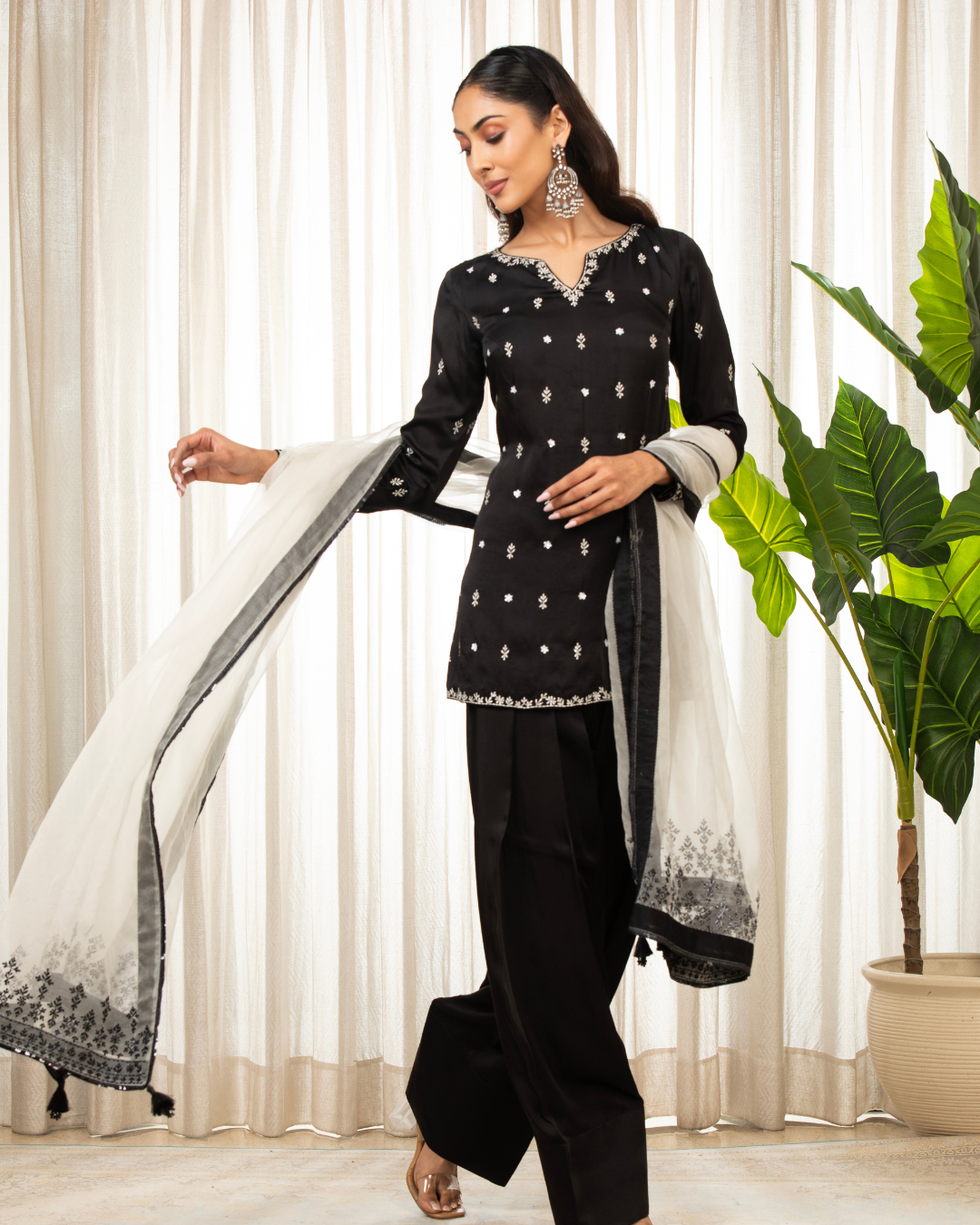Esha Koul - White On Black Kurta Set