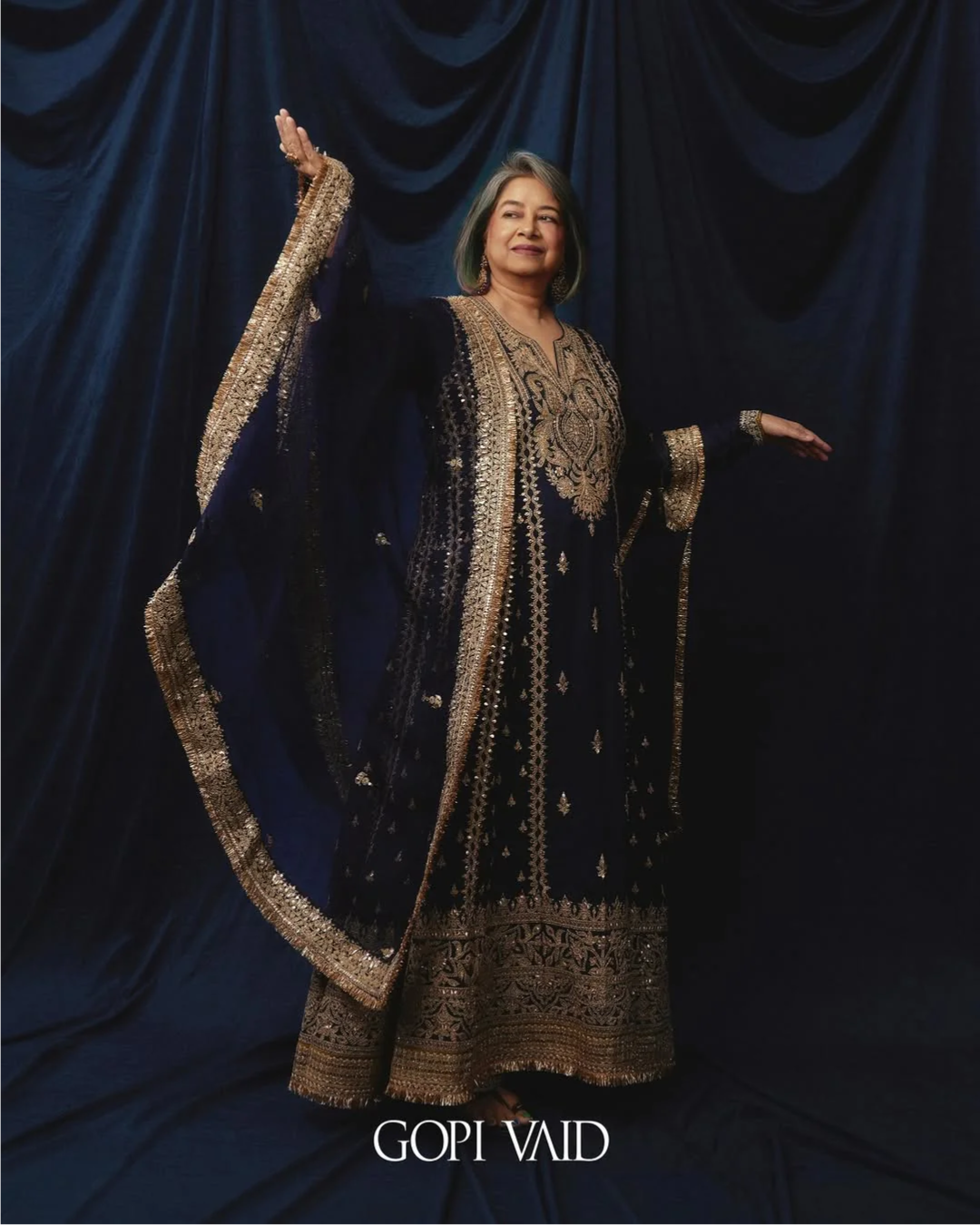 Gopi Vaid - Rekha Bhardwaj in Zahina AG Set From Nizaam