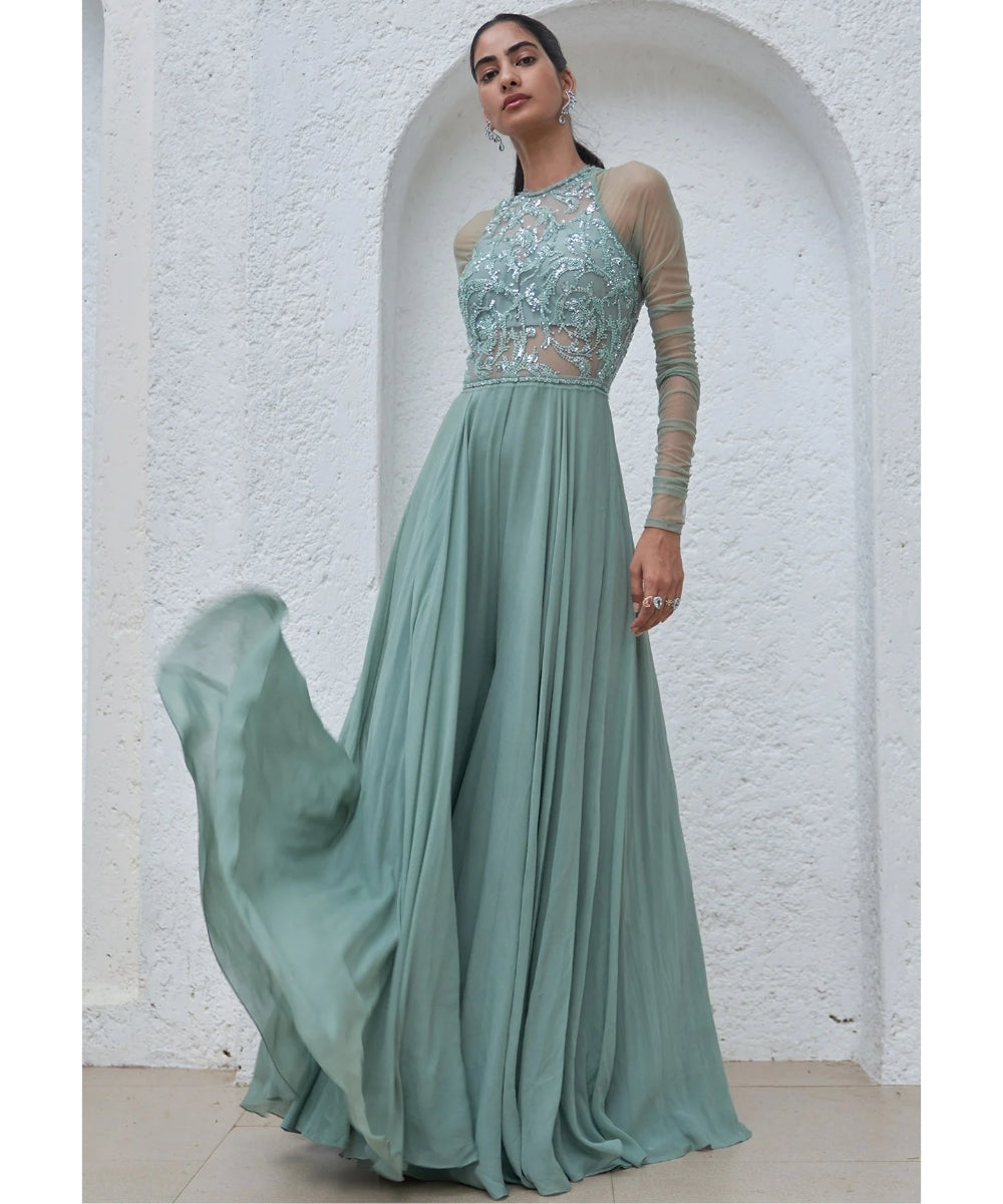 MAHIMA MAHAJAN- Yasmeen