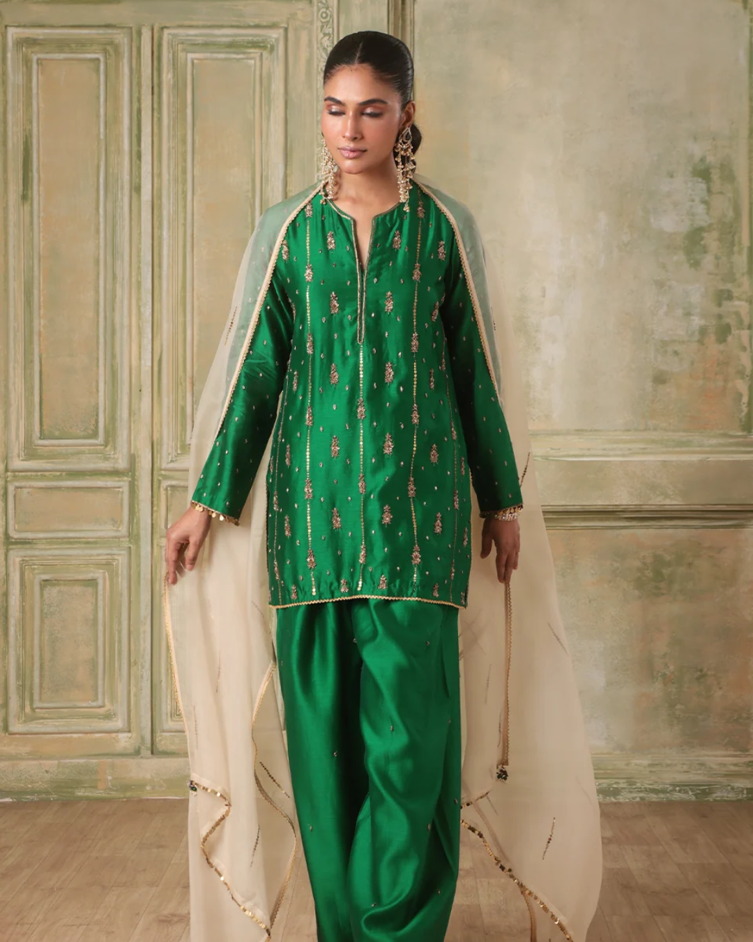 Niti Bothra - Zar-Rang Green Short Buti Kurta Set