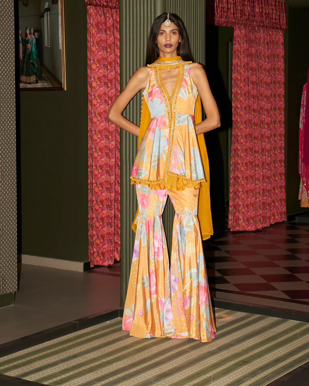 Rishi and Vibhuti - Floral Flare From Rock & Roll