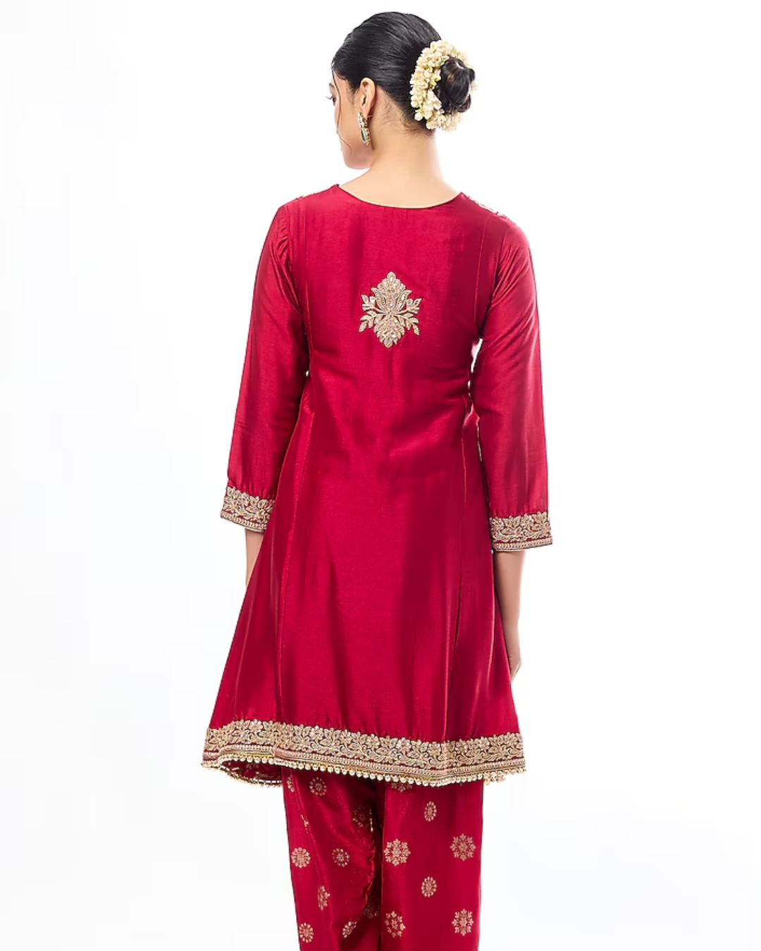 Gopi Vaid - Daina Penty in Misha Farshi Set From Nizaam