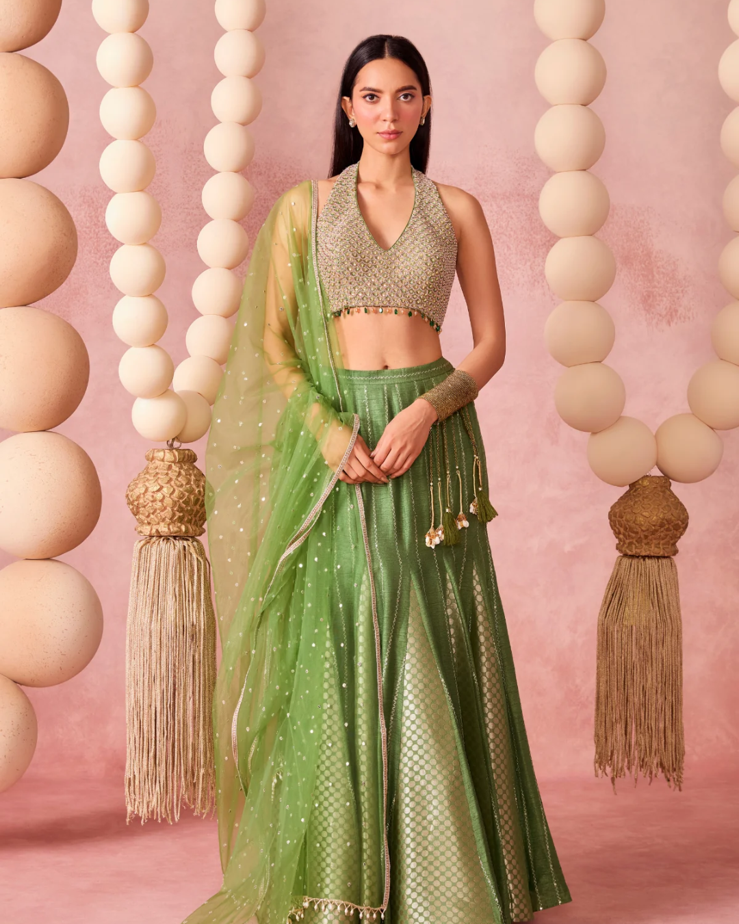 Chamee & Palak - Masakali Lehenga From Jhoom