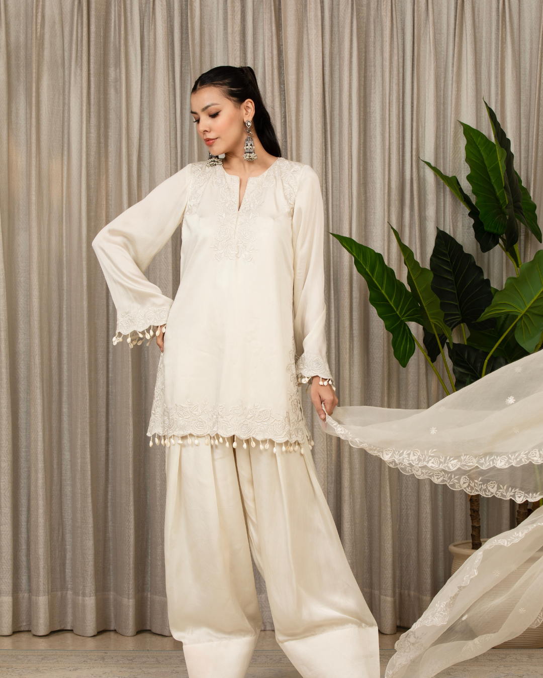 Esha Koul - White Richa Set