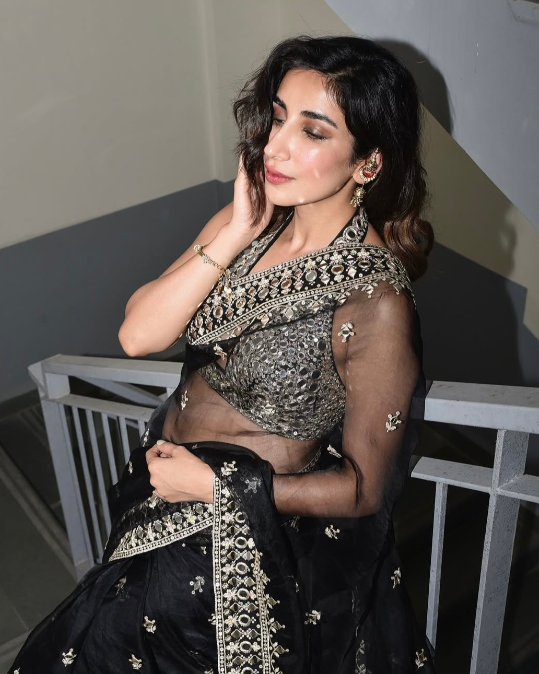Gopi Vaid - Parul Gulati in Abhinaya Saree Set From Jhilmil