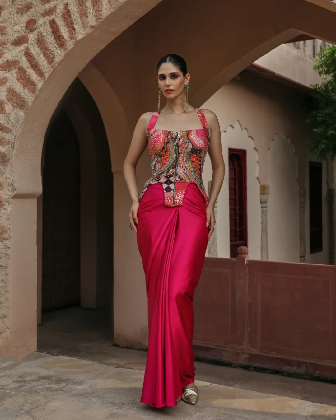 Label Moni K - Pomelle Gypsy From Naqsh