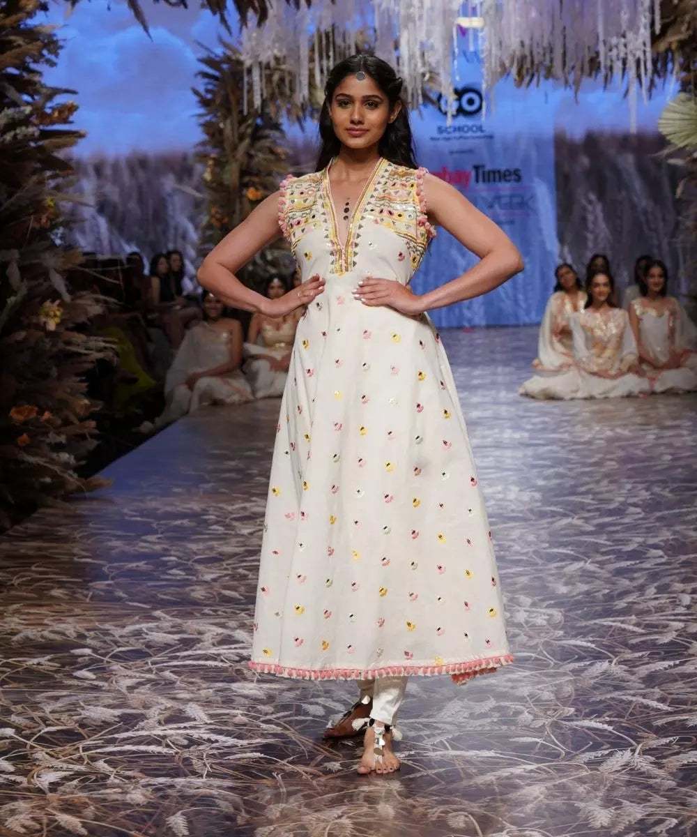 GOPI VAID - Mahi Kurta Set