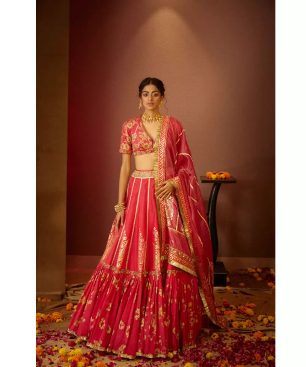 MOLEDRO - Mahi Lehenga Set  Pink Kali with gathers