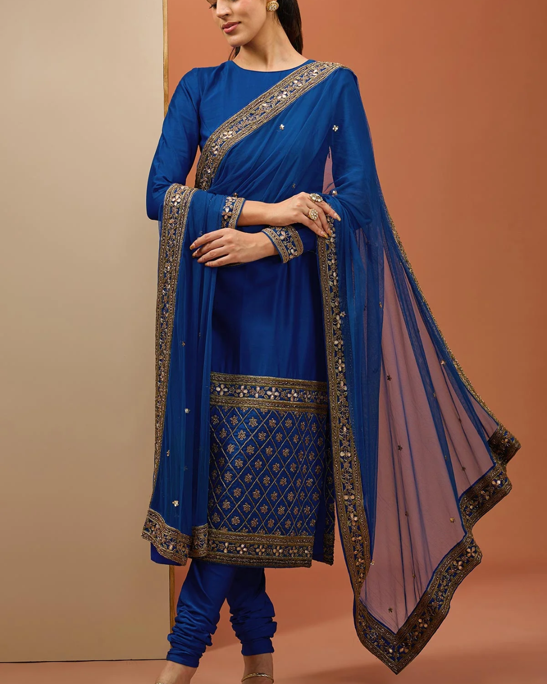 Esha Koul - Blue Straight Kurta Set From Noor
