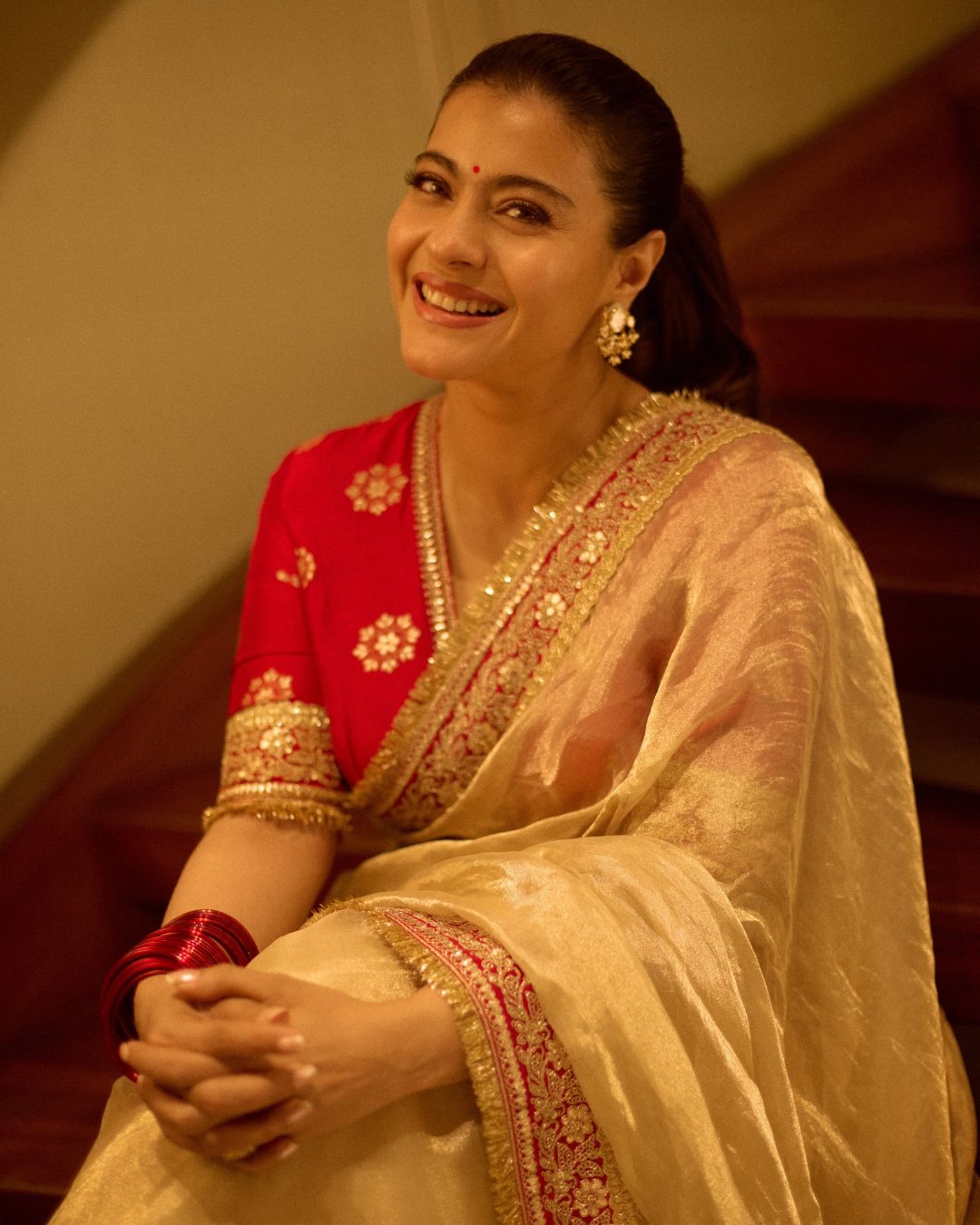 Gopi Vaid - Kajol in Farida Saree Set From Nizaam