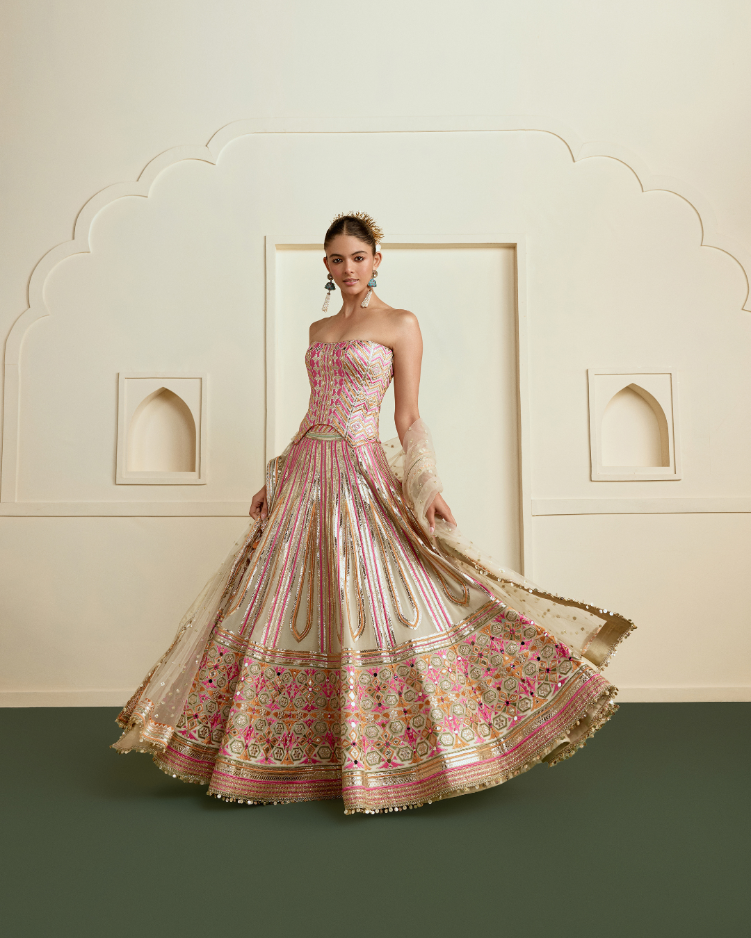 Gopi Vaid - Ameesha Lehenga Set From Chaar Bagh