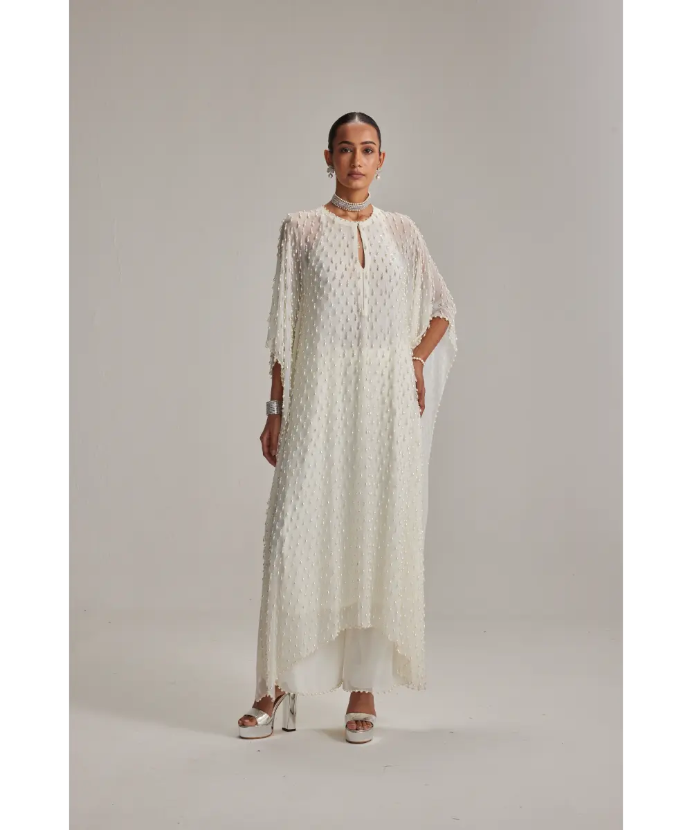 VVANI VATS- Off White Pearl Drop Kaftaan set