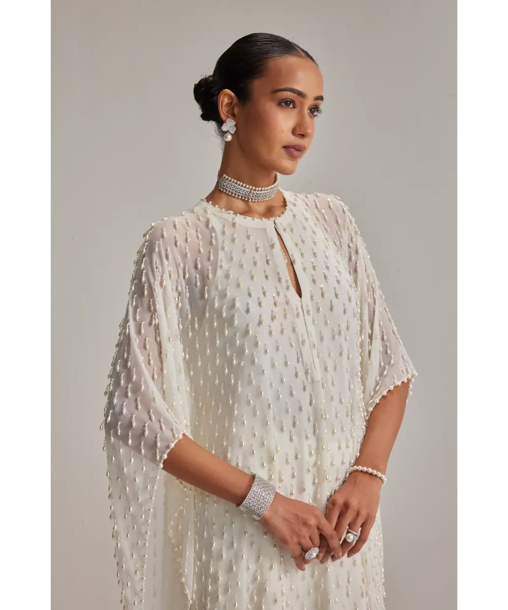 VVANI VATS- Off White Pearl Drop Kaftaan set
