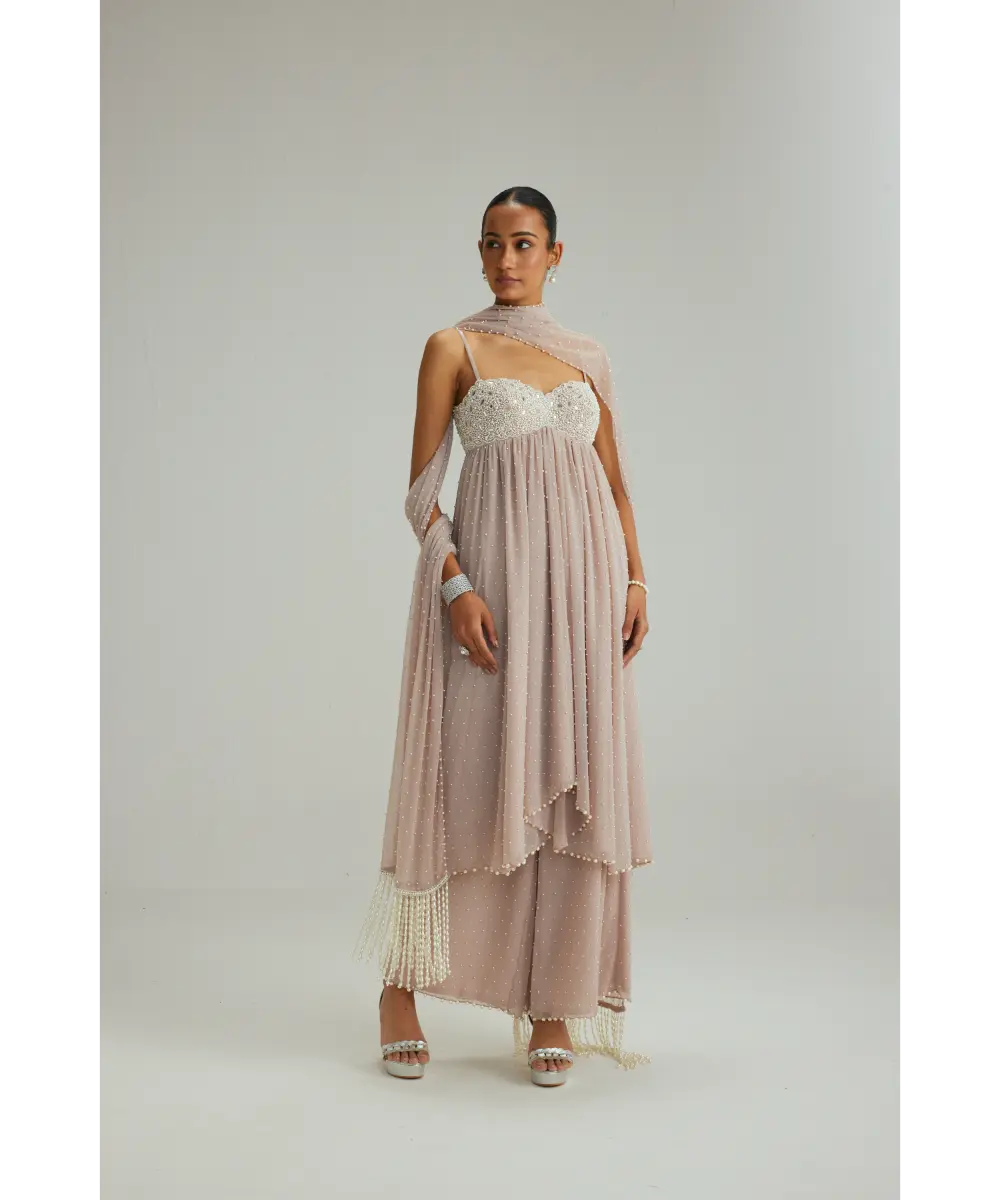 VVANI VATS- Ash Pink Kurta Set