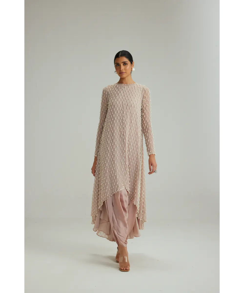VVANI VATS- Ash Pink Pearl Drop Kurta set