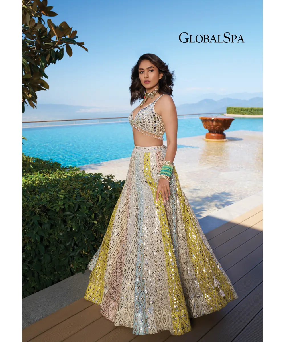 Gopi Vaid - Ranjeeta Lehenga set
