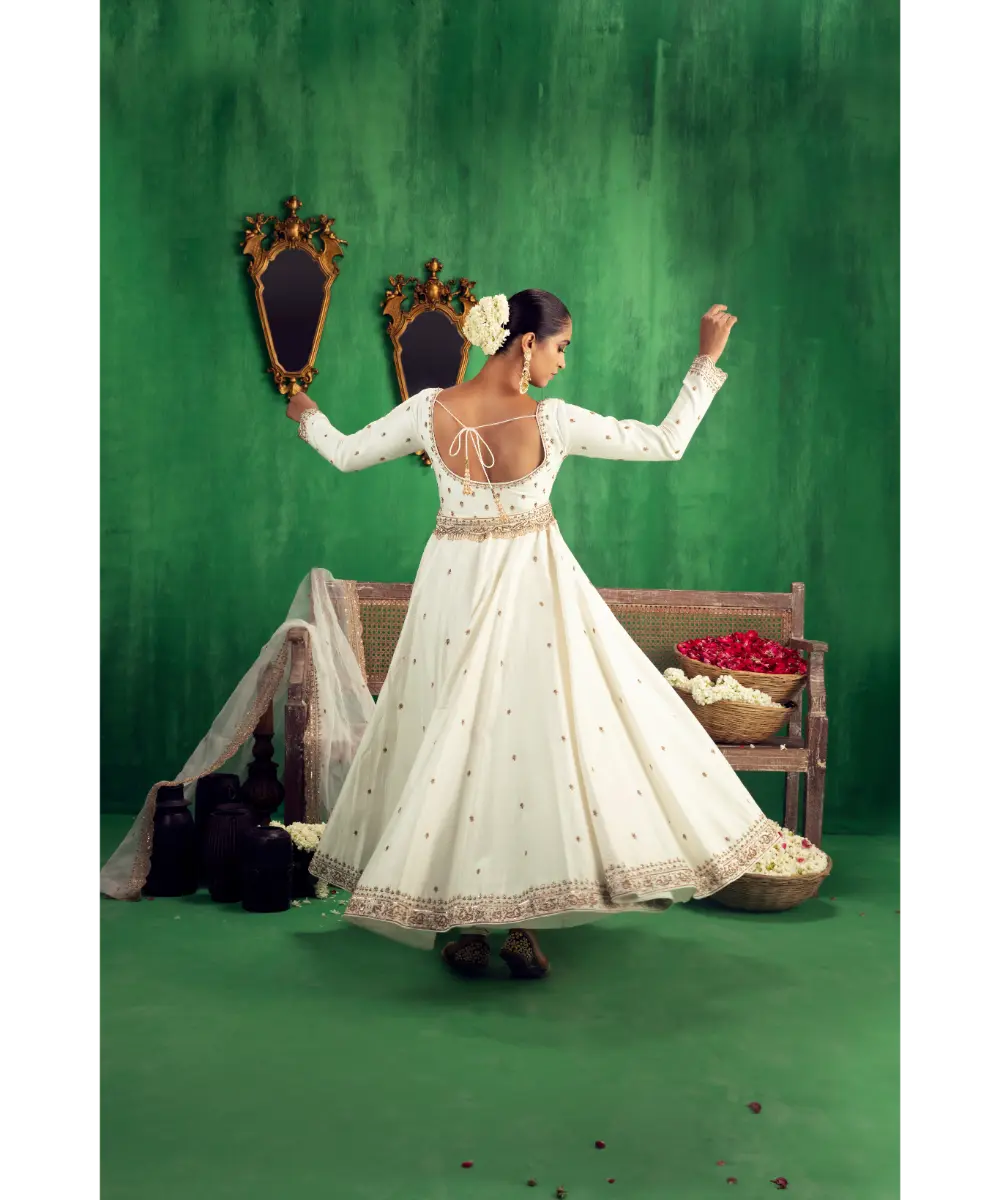 JIGAR MALI - Off White Anarkali set