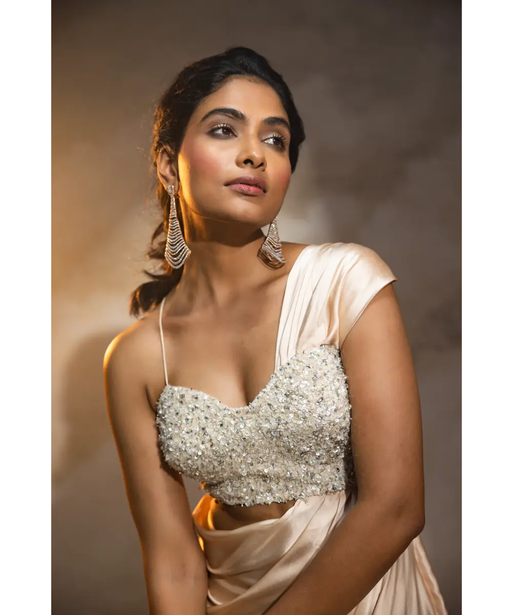 COUTURE BY NIHARIKA- Drape Gown