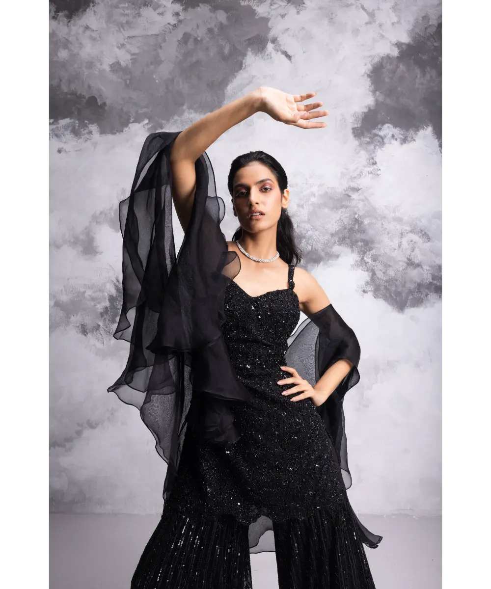 COUTURE BY NIHARIKA- Kurta Set